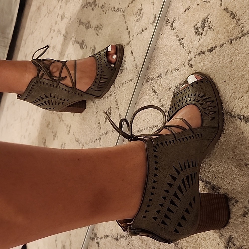 Women's army green block heel